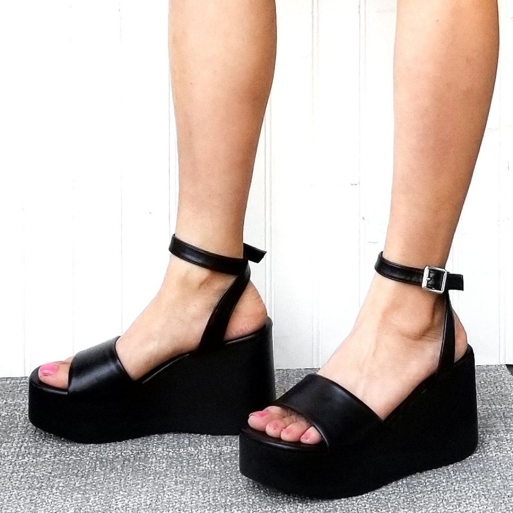 Womens Black Platform Wedge Sandals with Ankle Strap - Picture 3 of 6